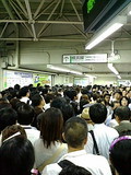 JR横浜線菊名駅の混雑