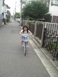 新しい自転車で練習するnneその１