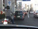 パーカーだけなライダー