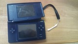 ヒンジの壊れたDS Lite