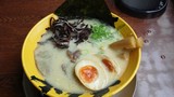 らーめん博多維新 とんこつ白湯 得のせラーメン