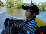 石神井公園のボートに乗るknk