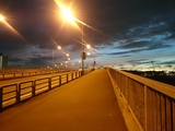 夕方のとある橋