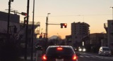 遠くに見える富士山