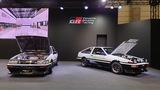 トヨタブースでの水素エンジンのトレノ、BEVのレビン、2つのAE86