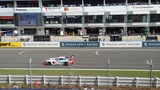 2024 SUPER GT Round.4 富士スピードウェイ 予選走行中のグッドスマイル初音ミクAMG